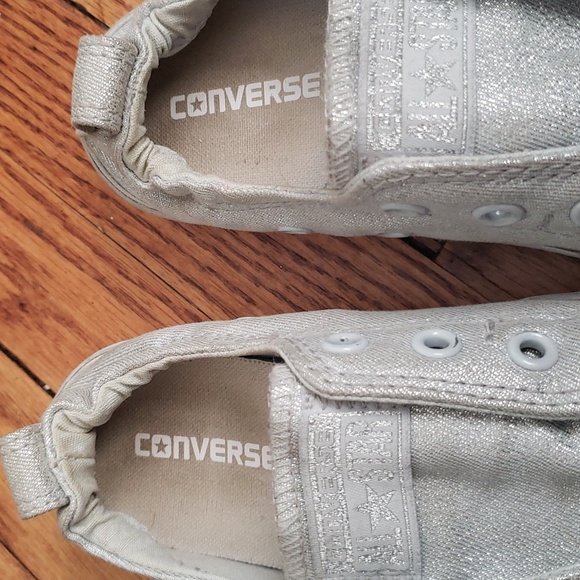 Converse Junior All Star Shoreline Silver Shiny Sneakers Size 1 pull on - Picture 8 of 9